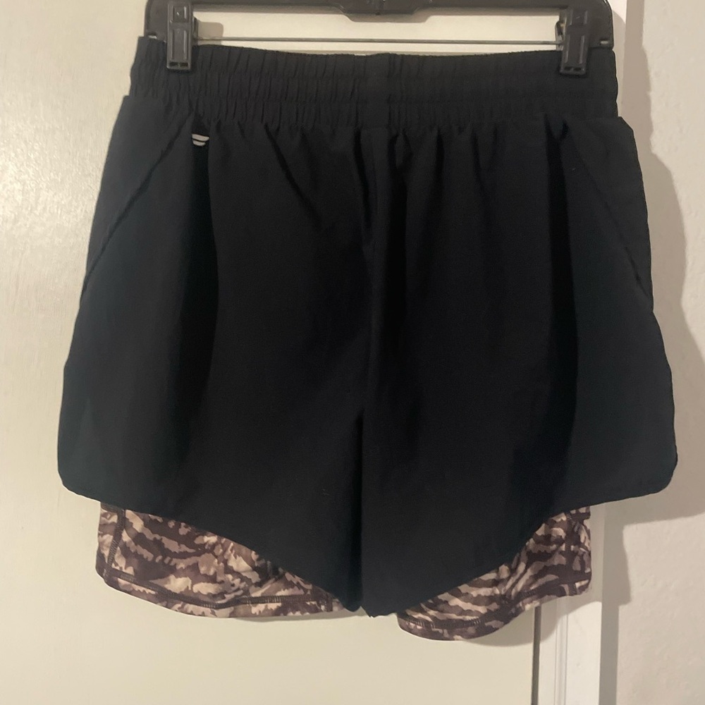 Fabletics SLOANE RUNNING SHORTS - Picture 3 of 6